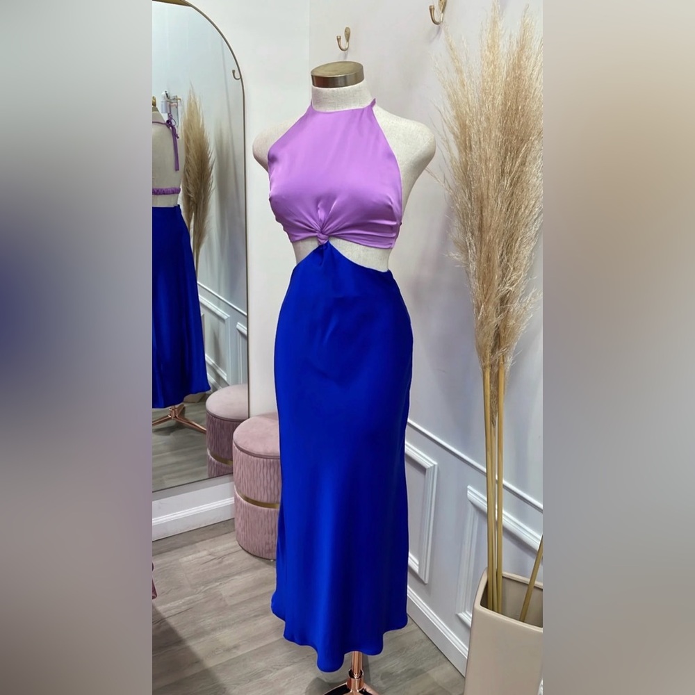 VACATION DRESS - Picture 2 of 3